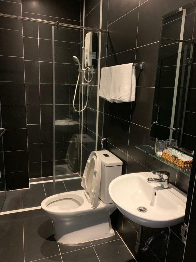 Gia Huyen Hotel Ho Chi Minh-staden Exteriör bild